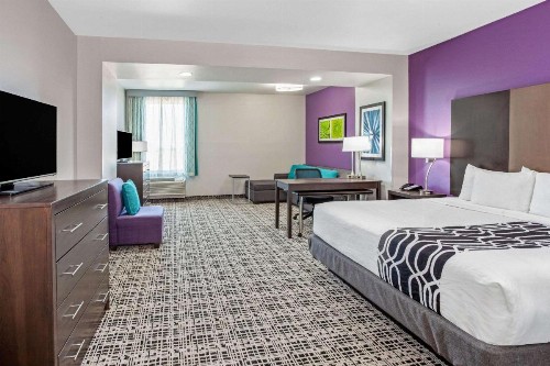 La Quinta by Wyndham Lubbock South - image 17