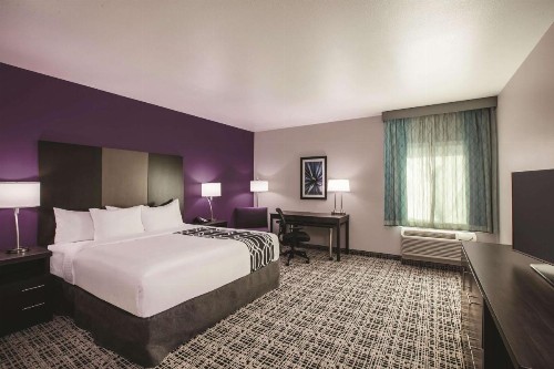 La Quinta by Wyndham Lubbock South - image 5
