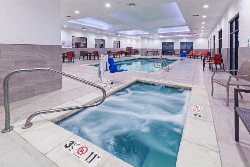 Holiday Inn Lubbock South an IHG Hotel - image 36