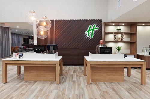 Holiday Inn Lubbock South an IHG Hotel - image 37