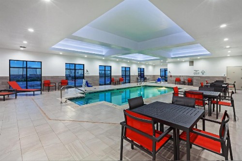 Holiday Inn Lubbock South an IHG Hotel - image 39
