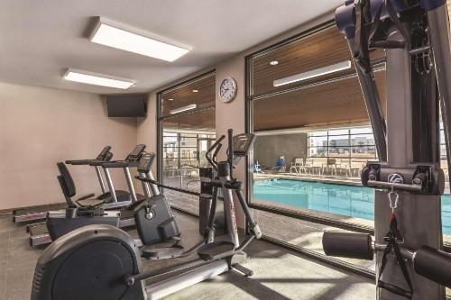 Country Inn & Suites by Radisson Lubbock Southwest TX - image 22