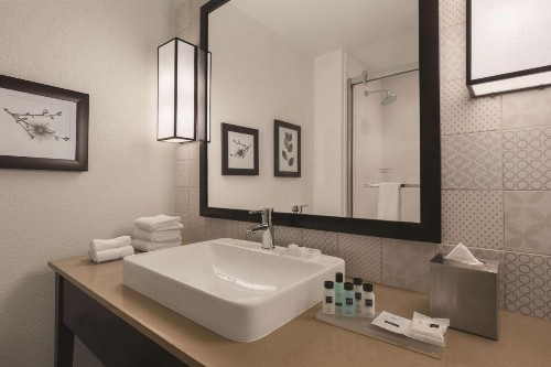 Country Inn & Suites by Radisson Lubbock Southwest TX - image 28