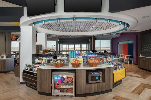 Tru By Hilton Lubbock Southwest - image 5
