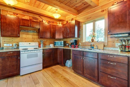 Lubec Seaside Retreat - image 6