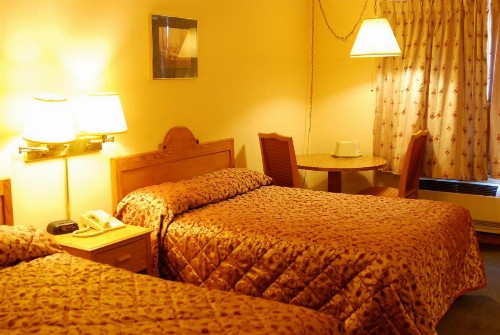 Luck Country Inn - image 3