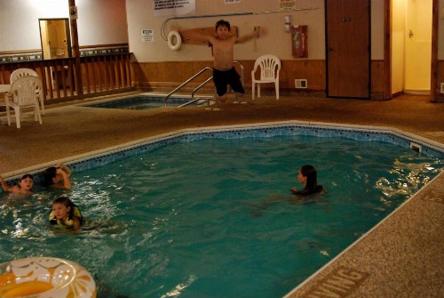 Luck Country Inn - image 7