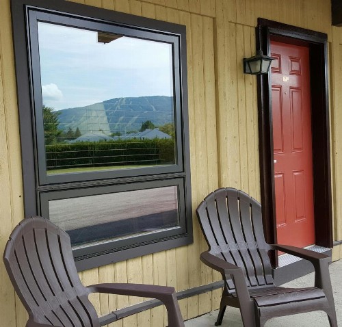 Timber Inn Motel - image 2
