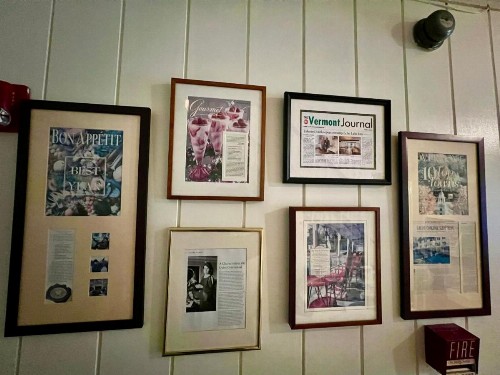 Echo Lake Inn - image 46