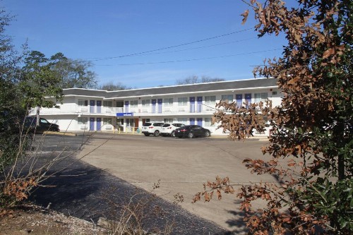 Motel 6-Lufkin TX