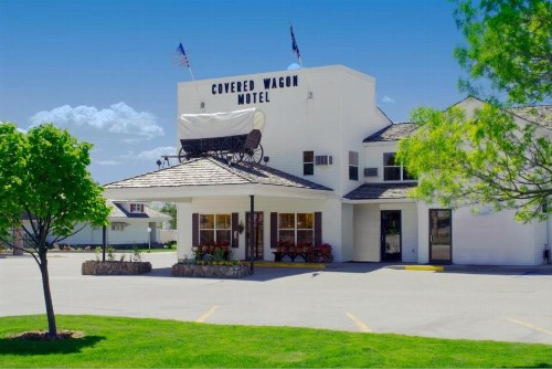 Covered Wagon Motel - image 1