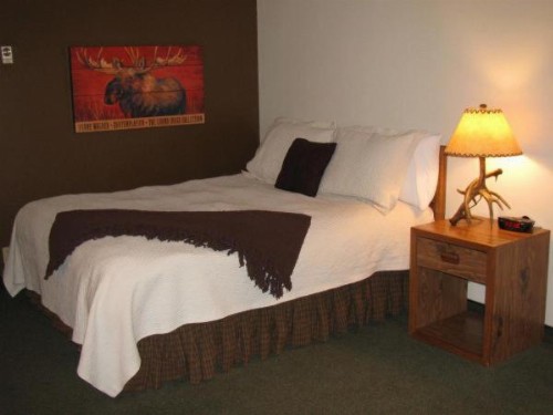 Covered Wagon Motel - image 16