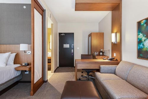 Hyatt Place Tampa/Wesley Chapel - image 14