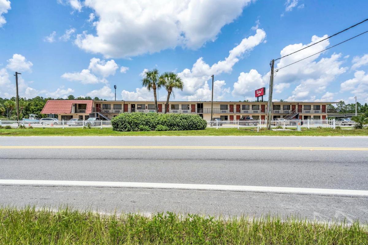 Red Roof Inn MacClenny - main image