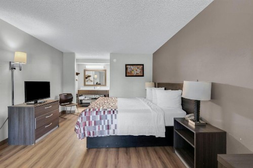 Red Roof Inn MacClenny - image 16