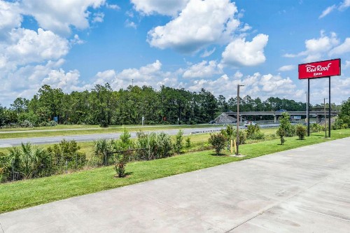Red Roof Inn MacClenny - image 5