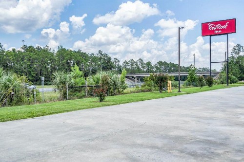 Red Roof Inn MacClenny - image 8