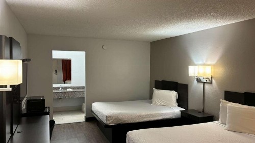 Motel 6-Macclenny FL - image 11