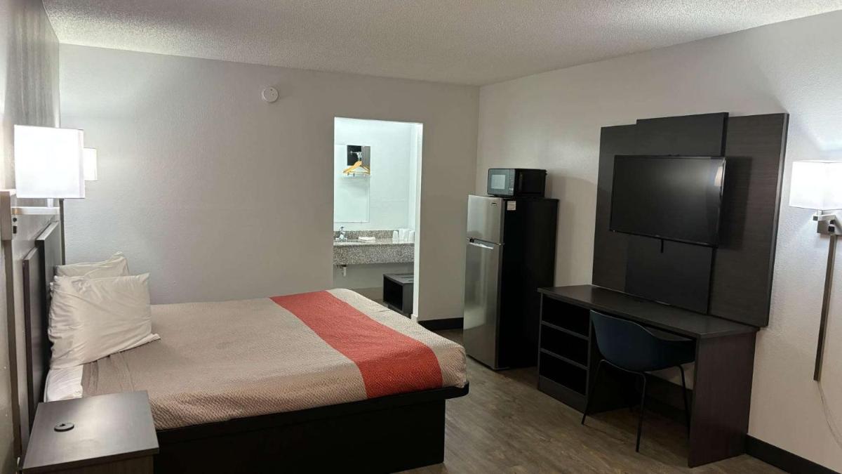 Motel 6-Macclenny FL - image 2