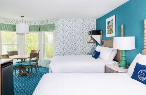 Lake View Hotel - image 21