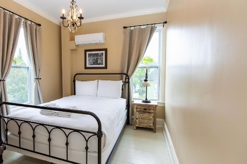 Pine Cottage Bed & Breakfast - image 23