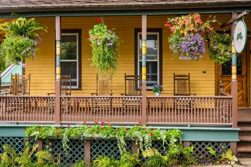 Pine Cottage Bed & Breakfast - image 7