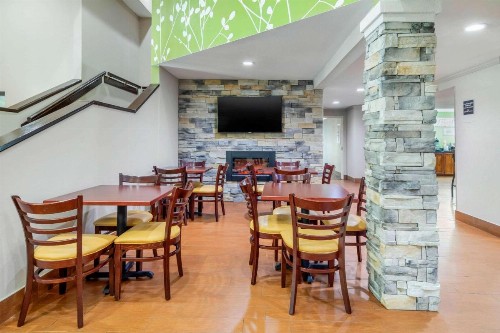 Sleep Inn Macon I-75 - image 6