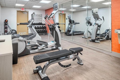 Holiday Inn Express Hotel & Suites Macon-West an IHG Hotel - image 11