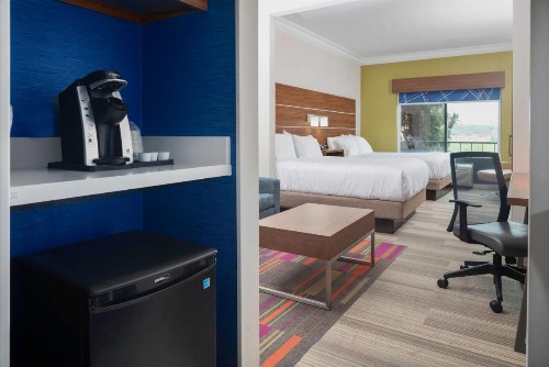 Holiday Inn Express Hotel & Suites Macon-West an IHG Hotel - image 21