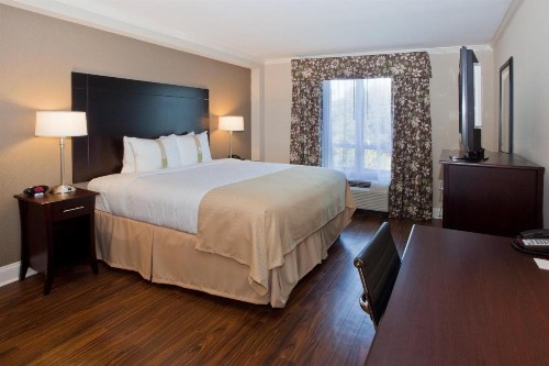 Holiday Inn Macon North an IHG Hotel - image 2