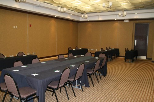 Holiday Inn Macon North an IHG Hotel - image 24