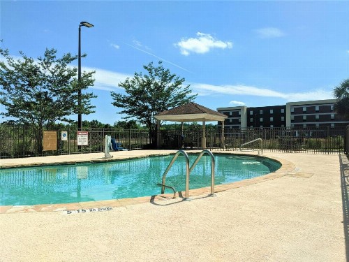 Candlewood Suites Macon - image 19