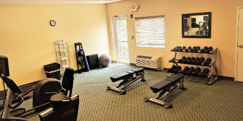 Candlewood Suites Macon - image 21