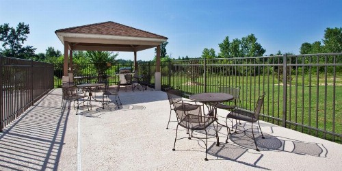 Candlewood Suites Macon - image 5