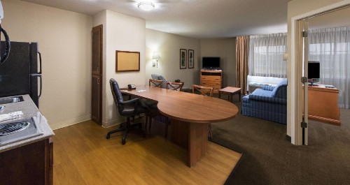 Candlewood Suites Macon - image 49