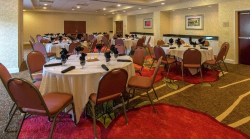 Hilton Garden Inn Macon/Mercer University - image 28