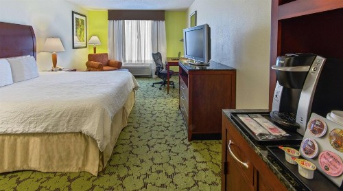 Hilton Garden Inn Macon/Mercer University - image 7