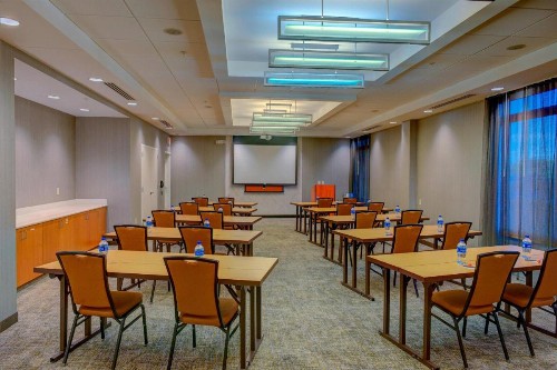 SpringHill Suites by Marriott Macon - image 13
