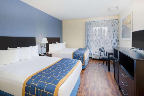 Days Inn by Wyndham Macon I-75 North - image 3