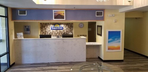 Days Inn by Wyndham Macon I-75 North - image 7