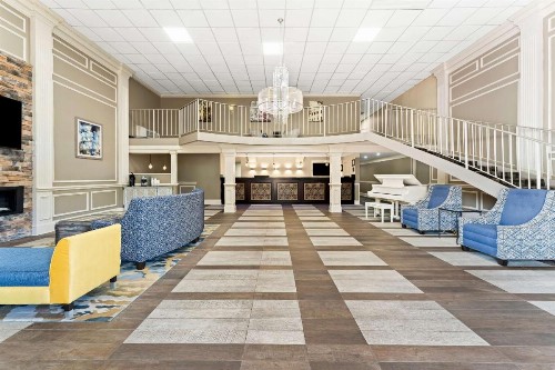 Best Western Riverside Inn - image 1