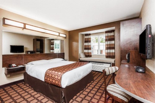 Microtel Inn & Suites by Wyndham Macon - image 32