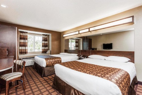 Microtel Inn & Suites by Wyndham Macon - image 35