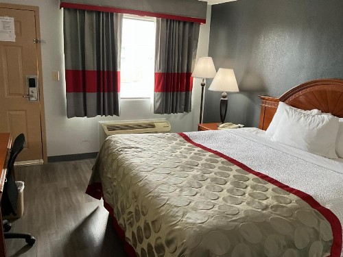 Ramada by Wyndham Macon - image 26