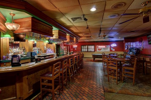 Ramada by Wyndham Macon - image 6