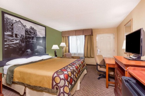 Super 8 by Wyndham Macon West - image 10