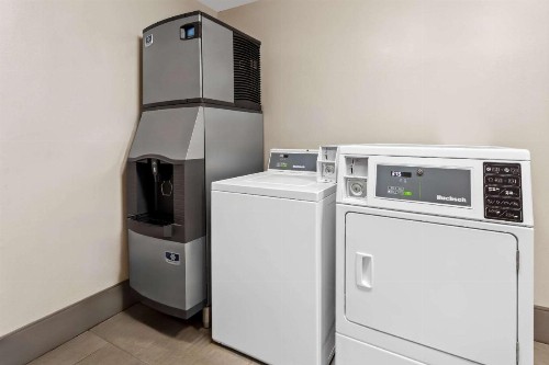 Country Inn & Suites by Radisson Macon North GA - image 24