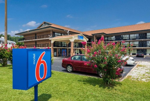 Motel 6-Macon GA - image 1