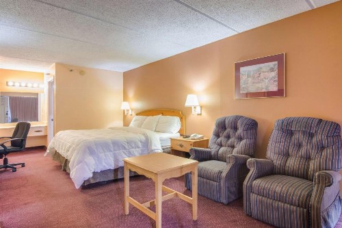 Motel 6-Macon GA - image 10
