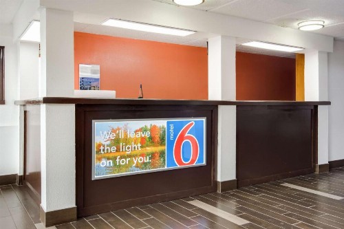 Motel 6-Macon GA - image 20